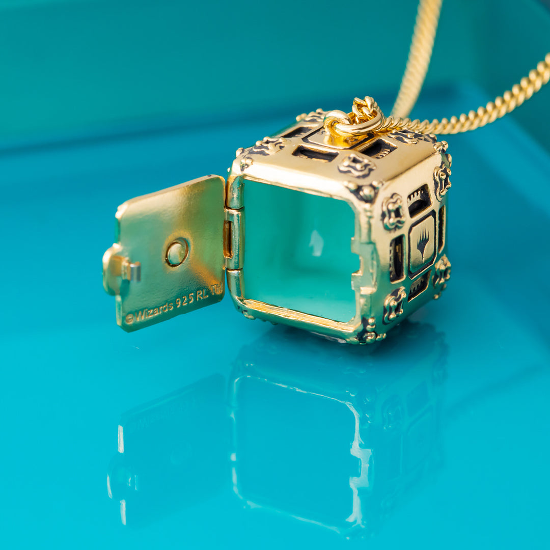 Magic: The Gathering X RockLove Mana Vault Necklace