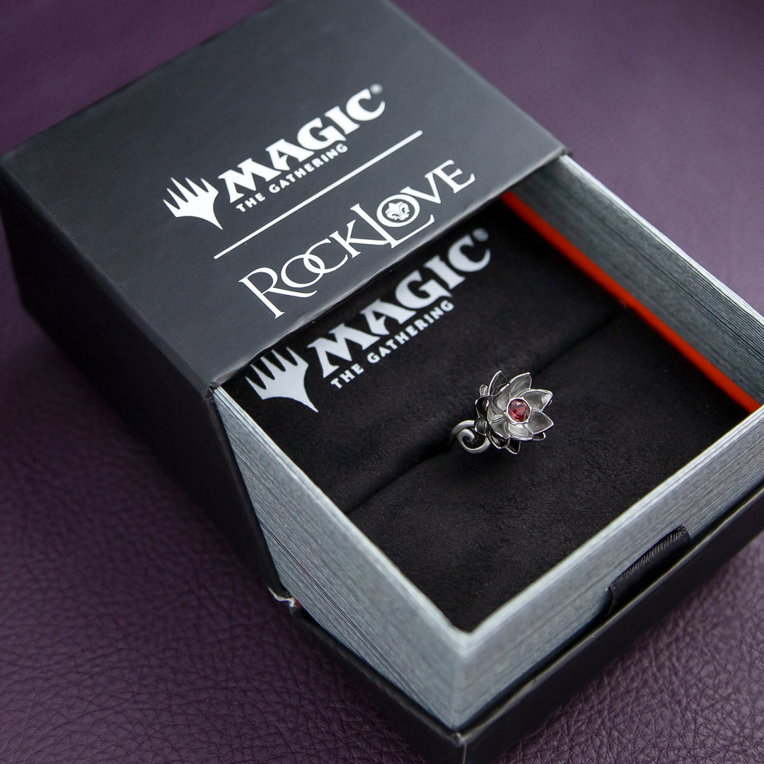Magic: The Gathering X RockLove Black Lotus Crystal Ring