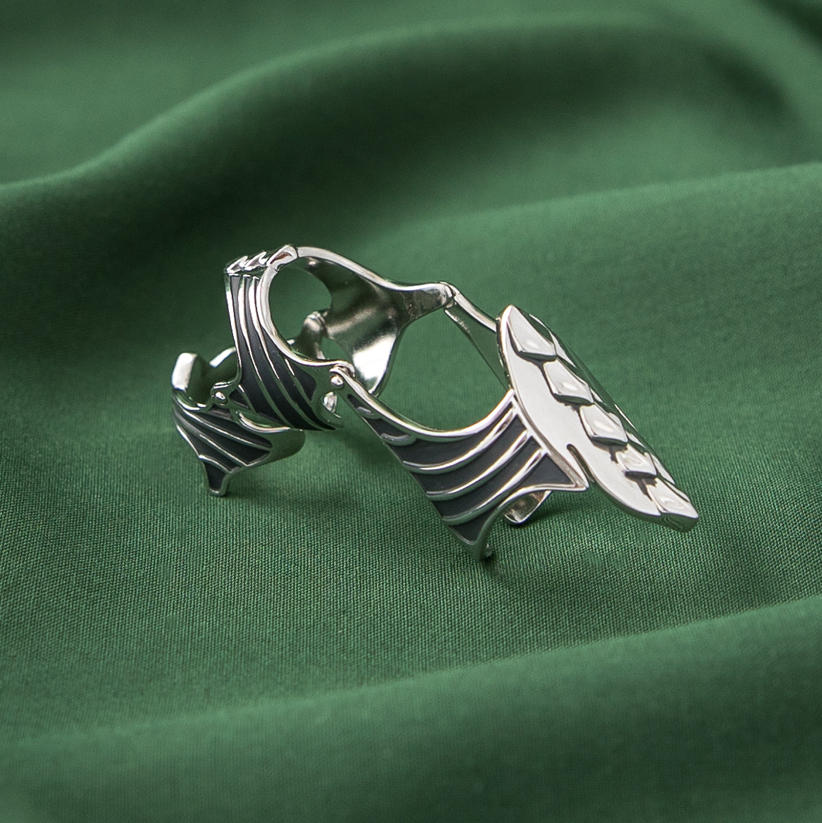 Alien X RockLove ALIEN Xenomorph Finger Armour Ring - RockLove Jewelry