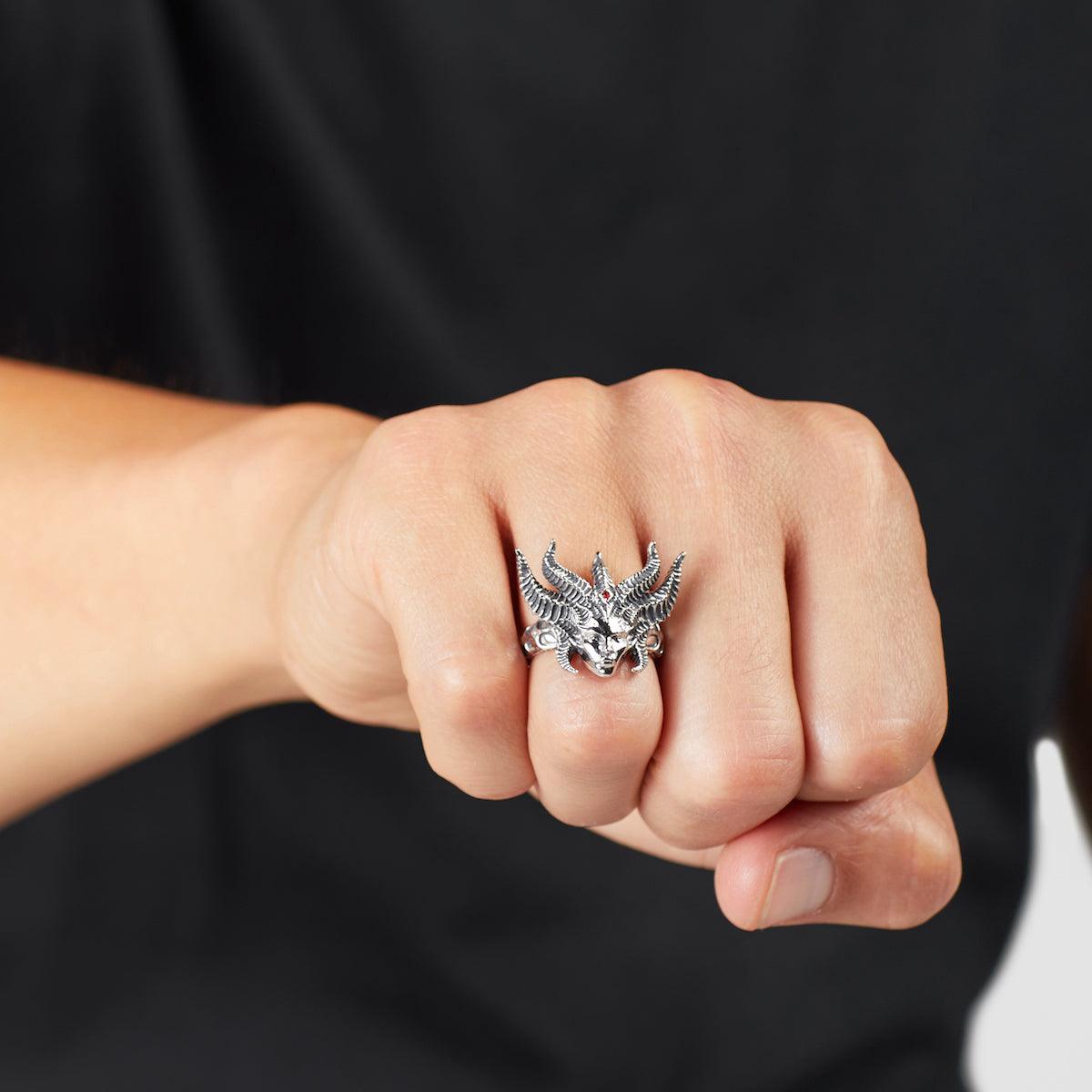 Diablo IV X RockLove Lilith Ring - RockLove Jewelry