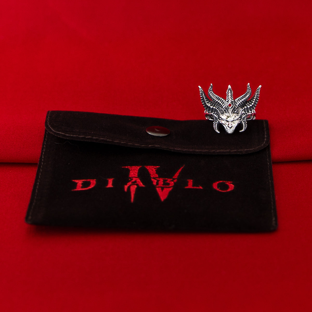 Diablo IV X RockLove Lilith Ring - RockLove Jewelry