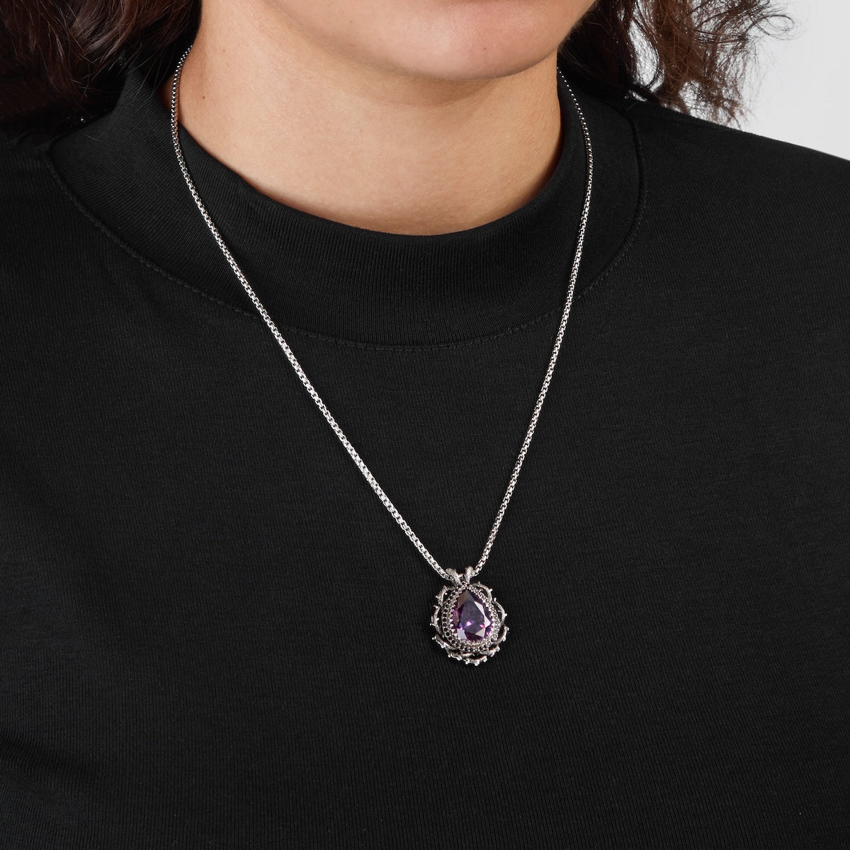 Disney X RockLove DISNEY VILLAINS Maleficent Malicious Necklace