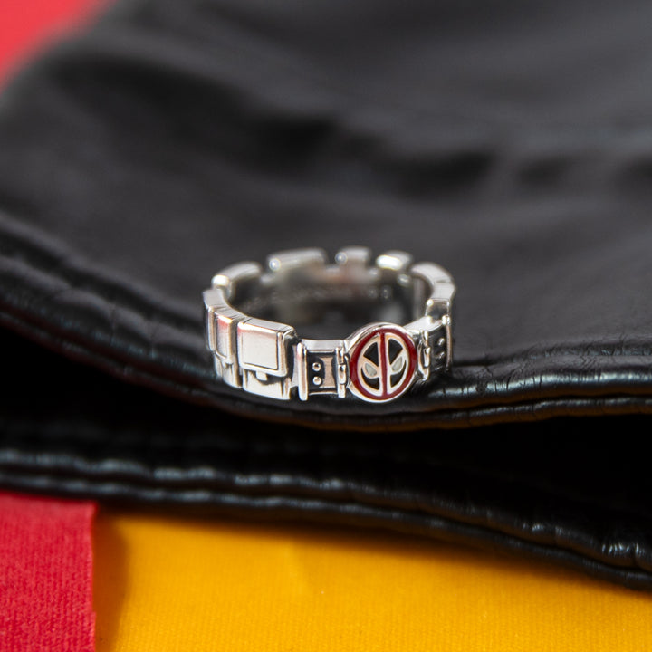 Marvel X RockLove MARVEL STUDIOS DEADPOOL AND WOLVERINE Deadpool Belt Ring