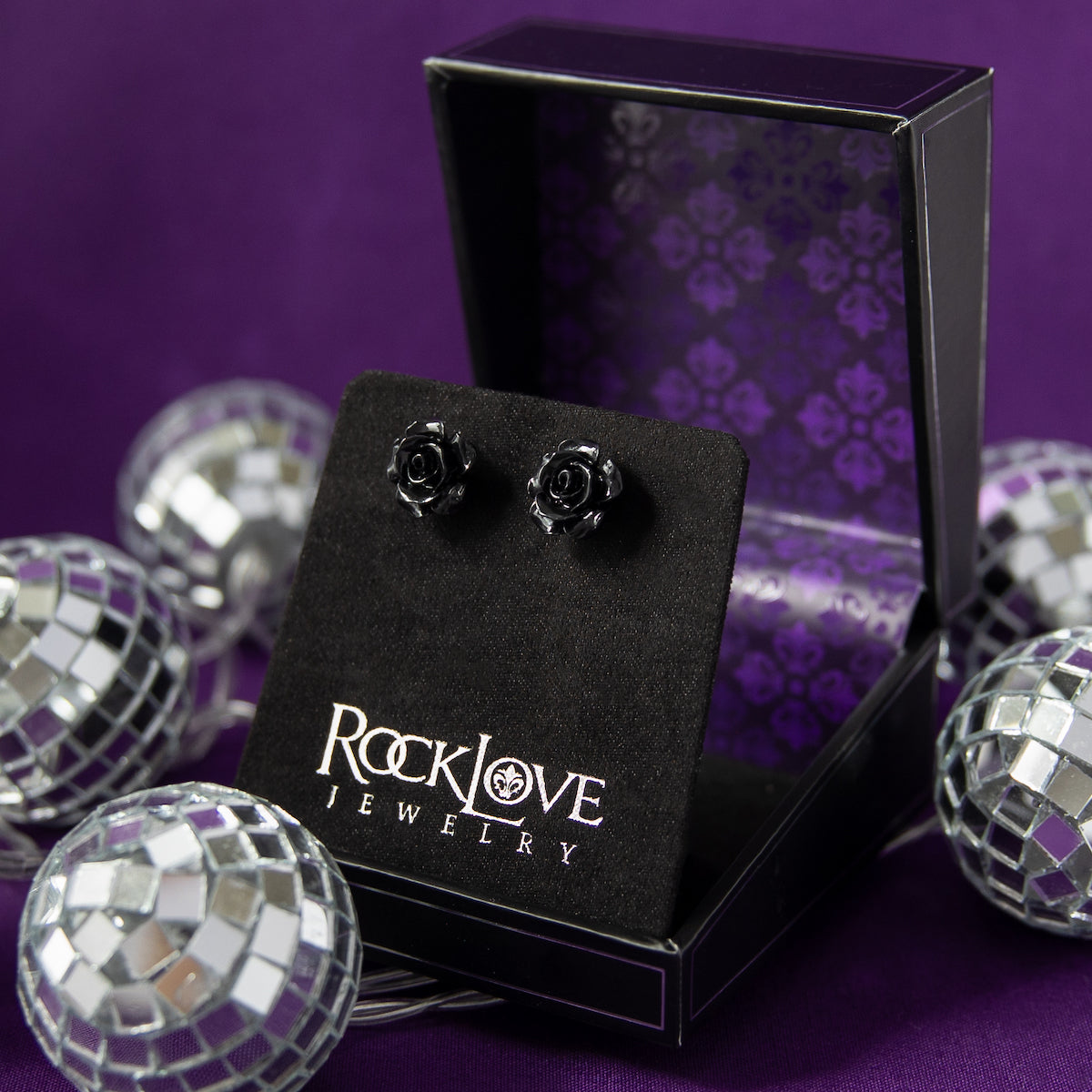 Aggregate more than 222 rock and rose earrings super hot