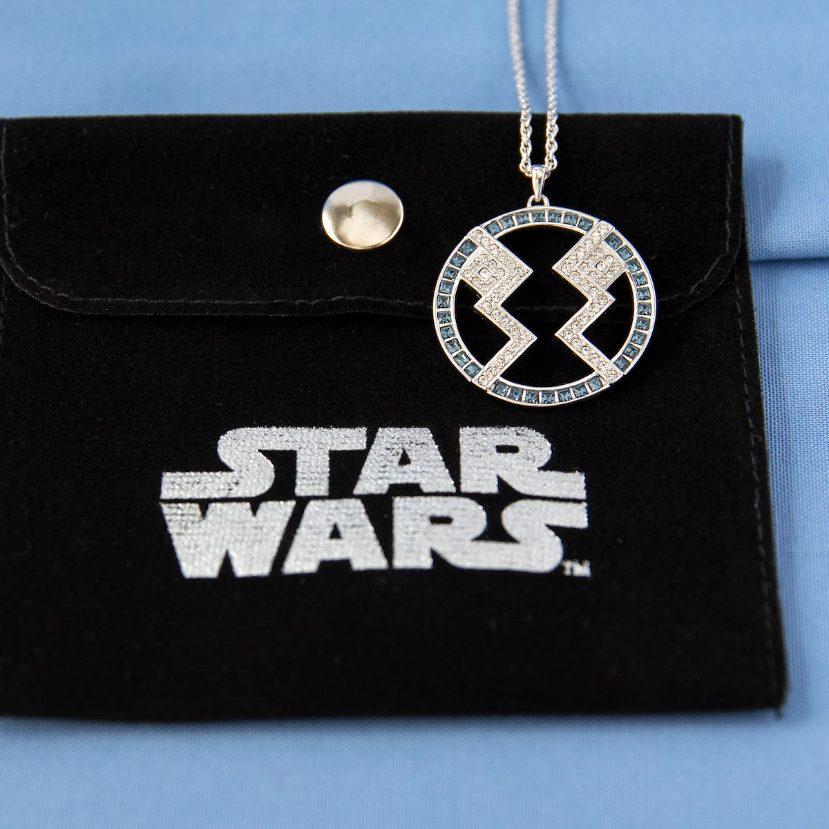 A-loveボルスター　YOSA Star Wars X RockLove Ahsoka Tano Crystal Necklace – RockLove