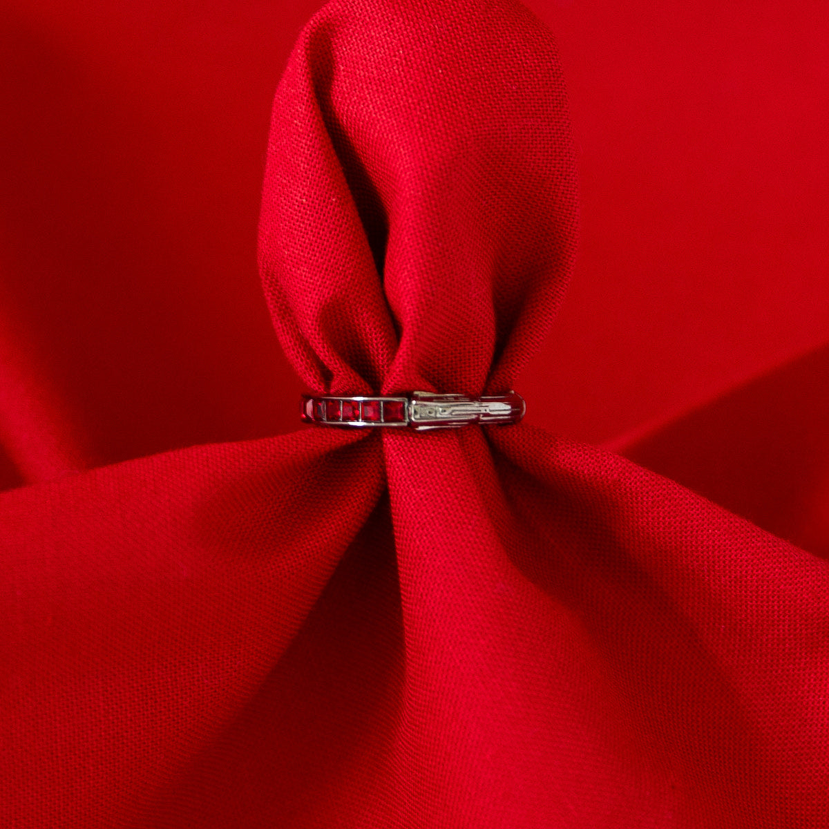 Star Wars X RockLove Kylo Ren Crystal Lightsaber Ring – RockLove