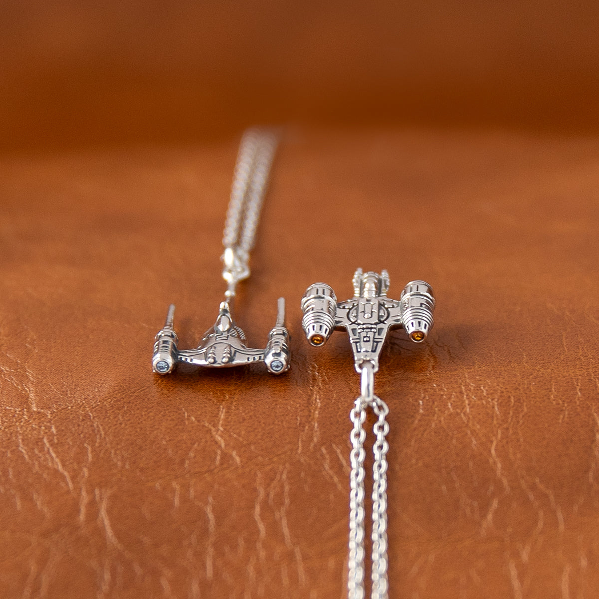 GENERAL RESARCH ANNIVERSARY シルバー925 Star Wars X RockLove Razor Crest Necklace - RockLove Jewelry