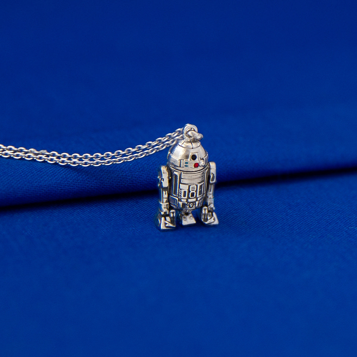 Star Wars X RockLove R2-D2 Droid Necklace - RockLove Jewelry