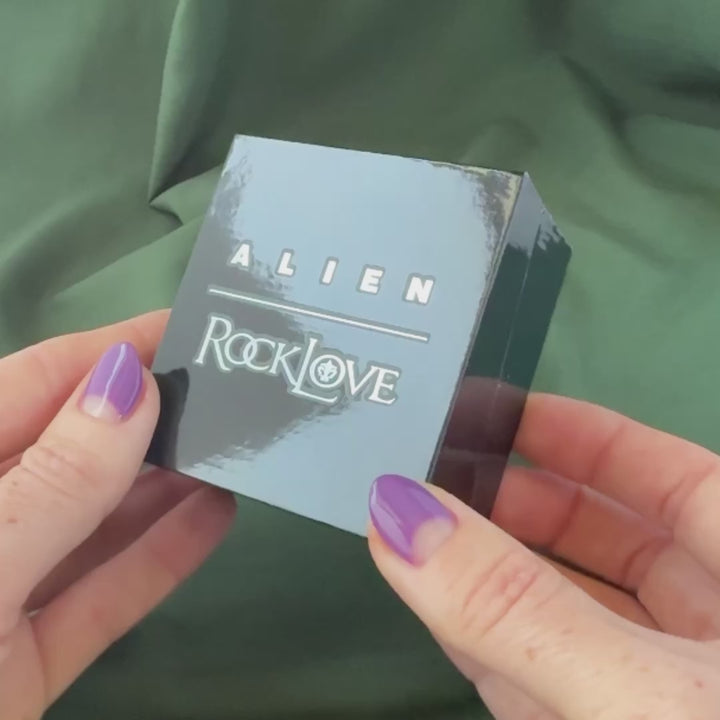 Alien X RockLove ALIEN Ovomorph Locket