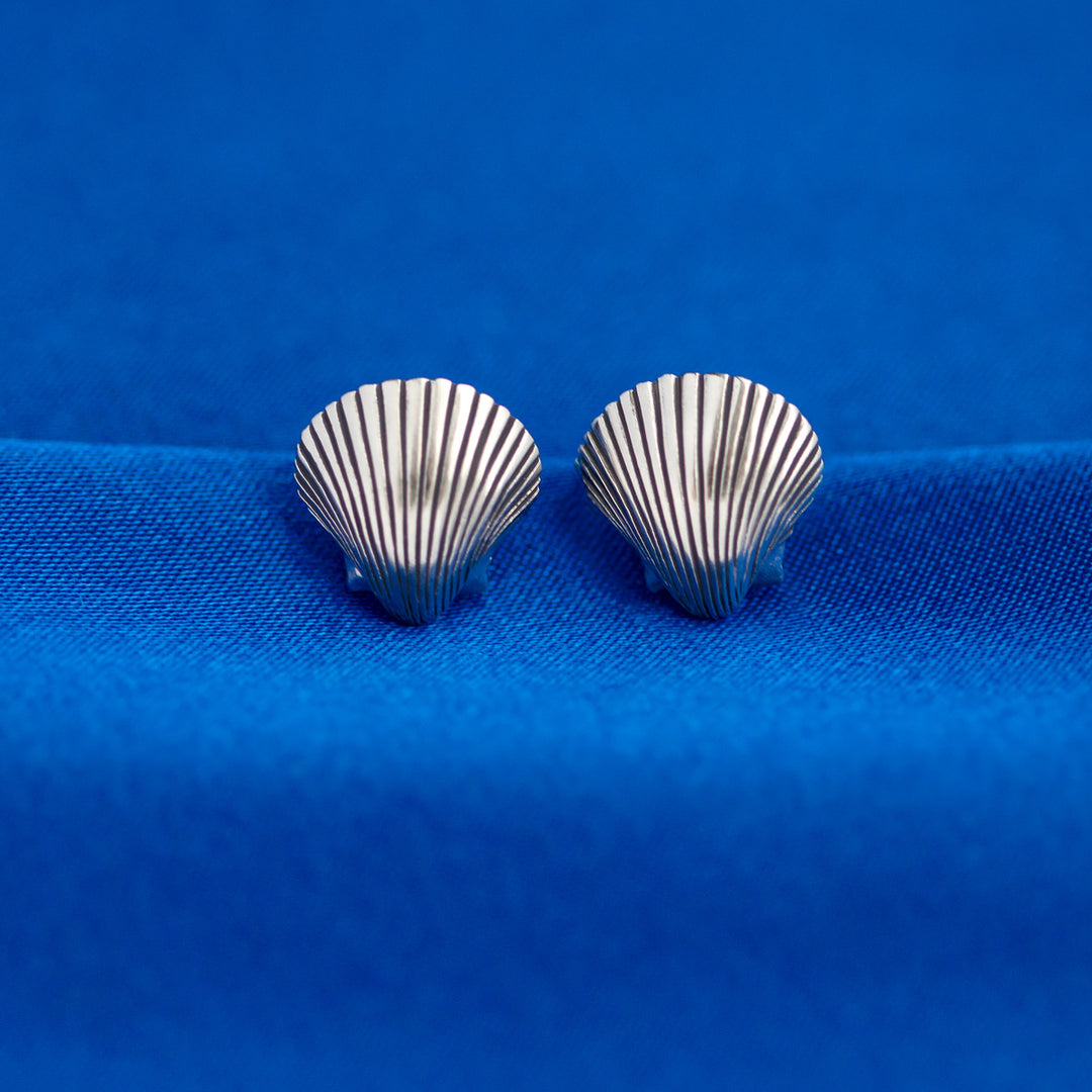 Disney X RockLove THE LITTLE MERMAID Seashell Stud Earrings