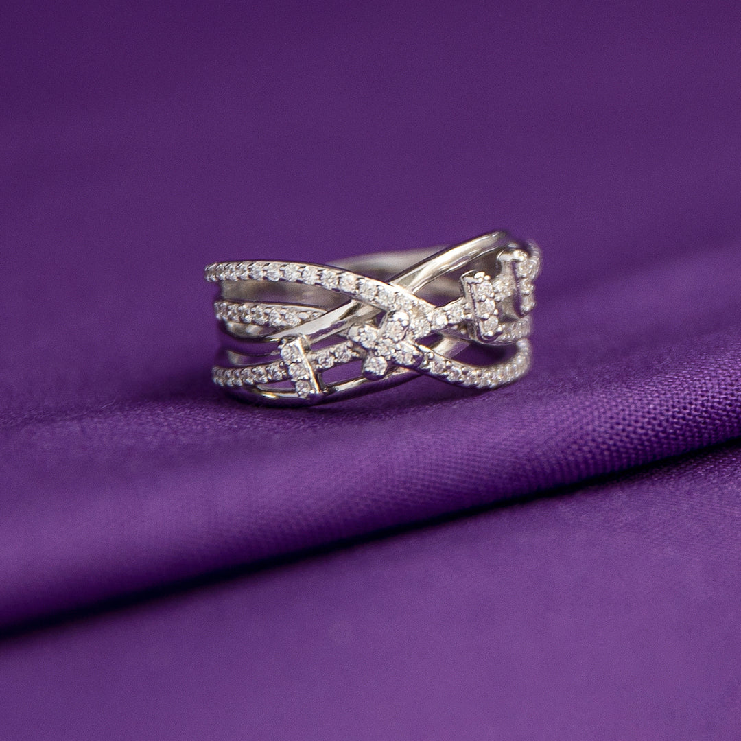 DC X RockLove Batman Returns CATWOMAN Crystal Stitches Pave Ring