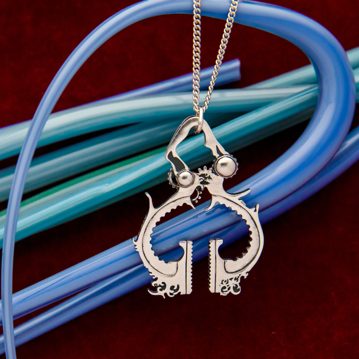 Magic: The Gathering X RockLove Black Vise Necklace - RockLove Jewelry