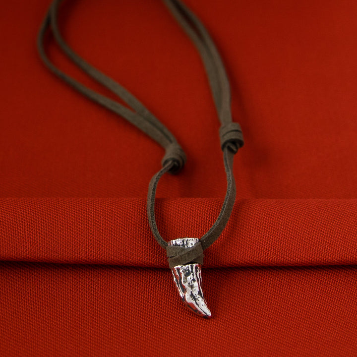 Star Wars X RockLove Rancor Tooth Necklace
