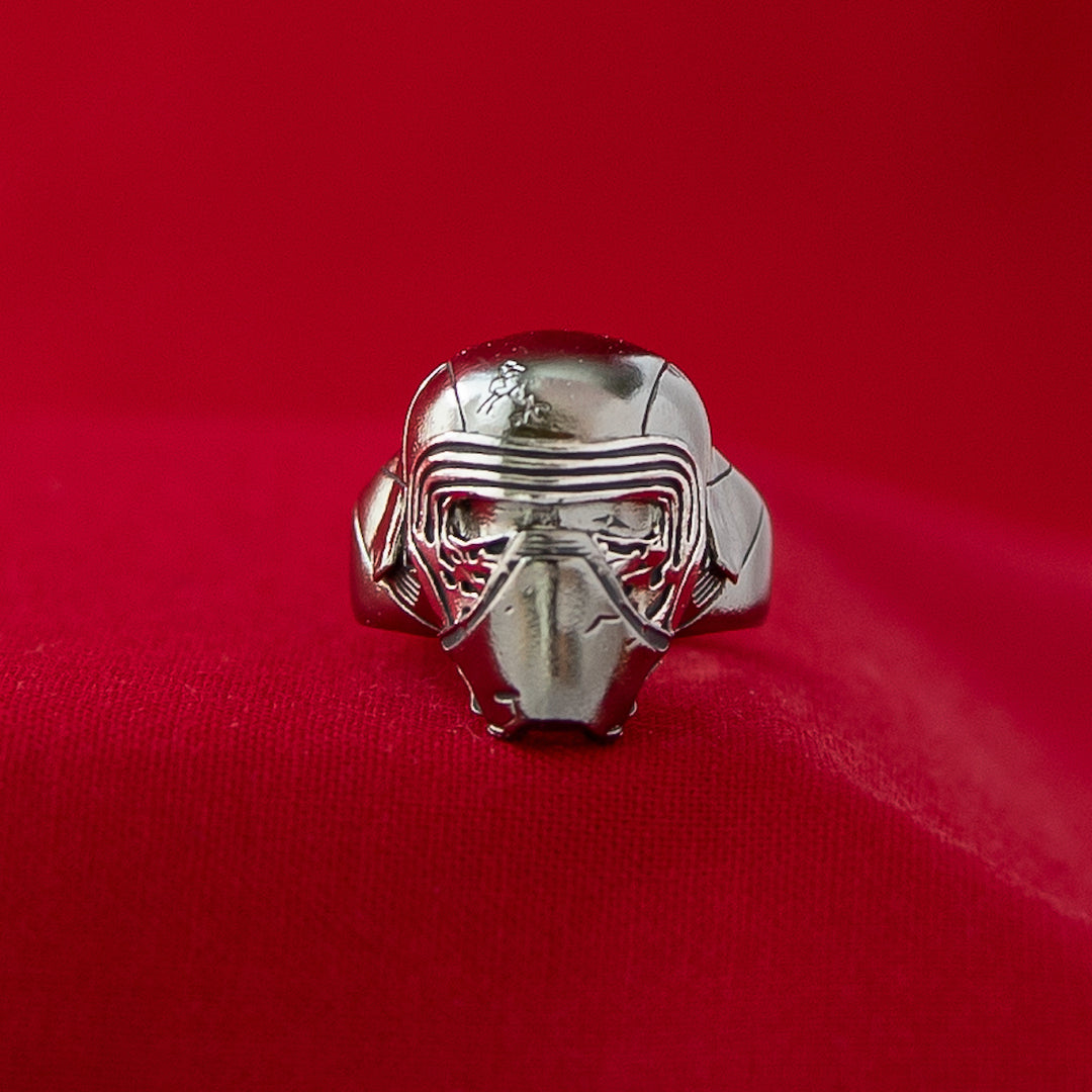 Star Wars X RockLove Kylo Ren Helmet Ring