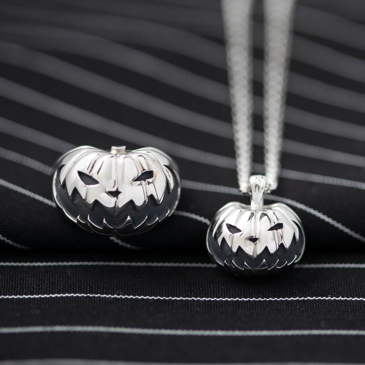 Rocklove nightmare before shop christmas ring