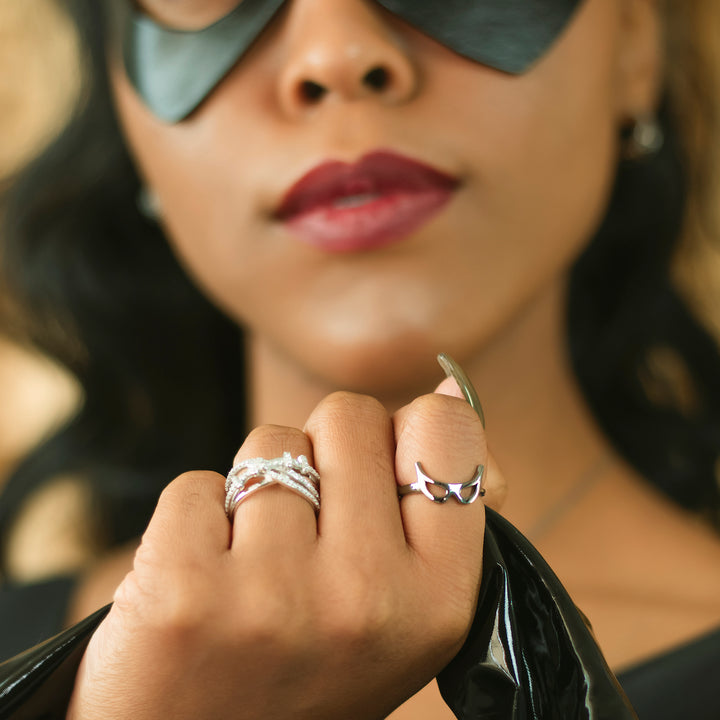 DC X RockLove Batman Returns CATWOMAN Crystal Stitches Pave Ring