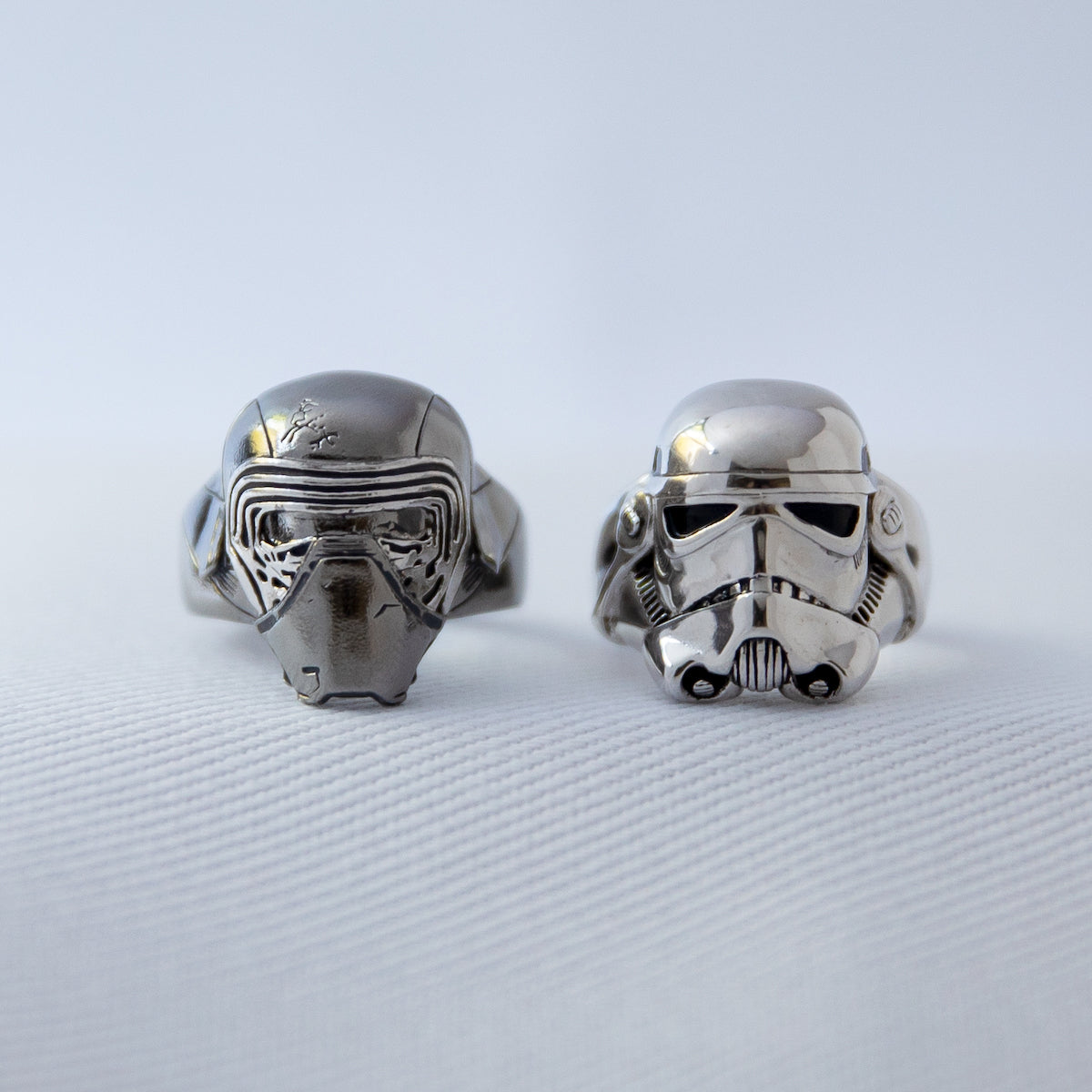 Star Wars X RockLove Kylo Ren Helmet Ring – RockLove Jewelry