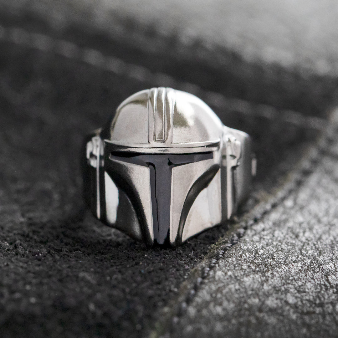 Star Wars X RockLove The Mandalorian Helmet Ring